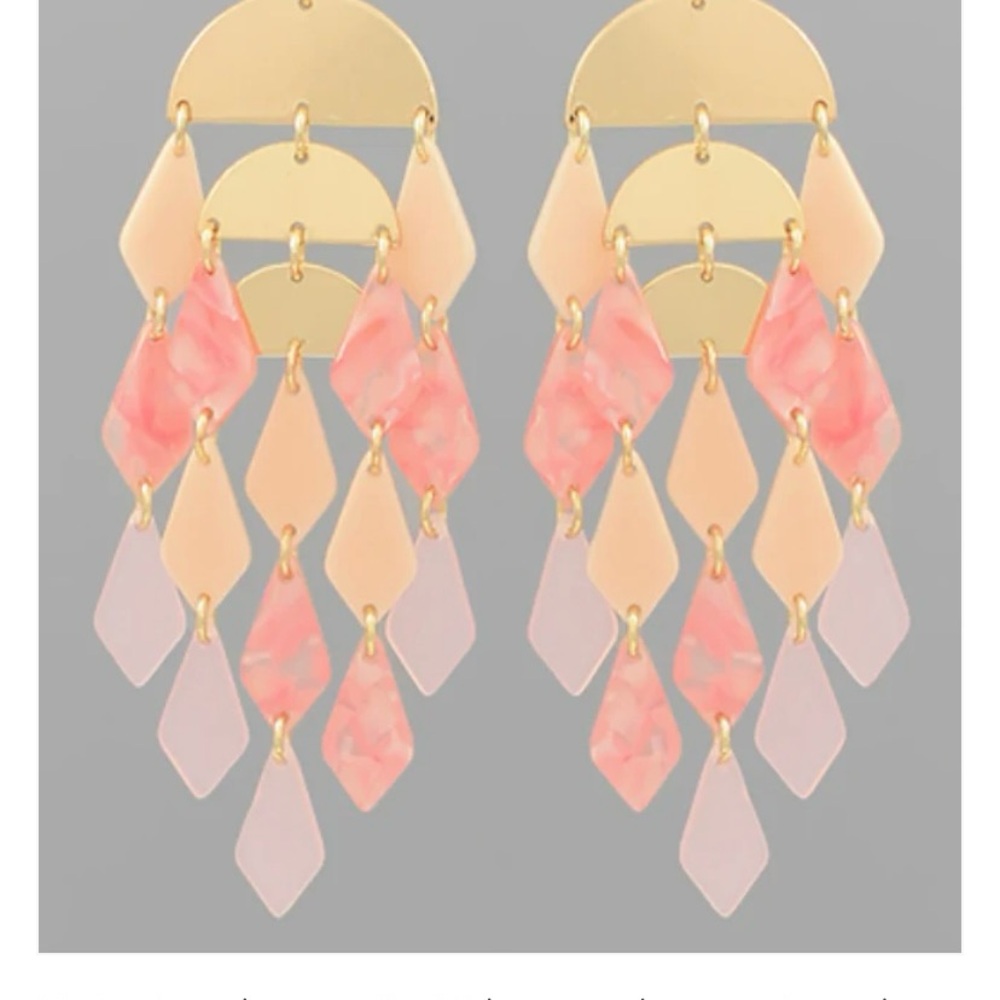 Stella & Ruby Peach & Cream Multi-Drop Earrings - Picture 2 of 3